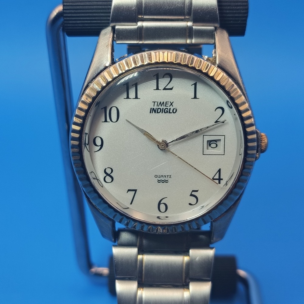 Vintage 2002 Timex Indiglo Presidential Date 33mm Mens Quartz Watch Restored
